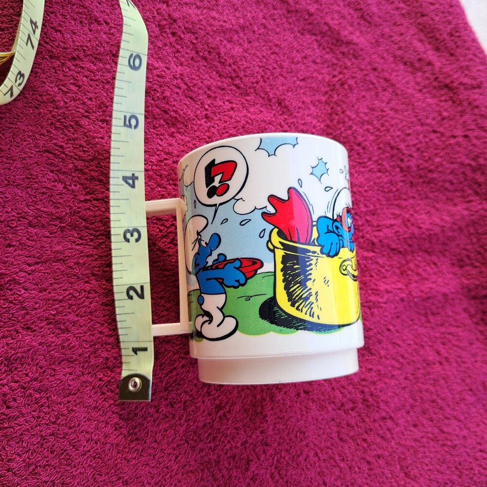 Vintage 1980 Deka Smurfs/Smurfette Cartoon Collectable Cup, Mug,Plastic W/handle - Picture 5 of 9